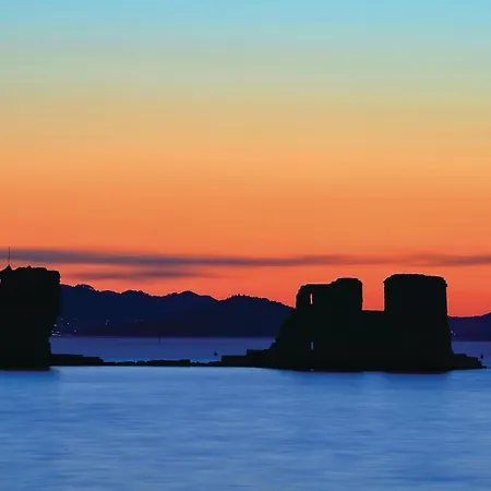 3 Bedroom Beautiful In *