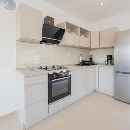 3 Bedroom Beautiful In بيت للعطل *